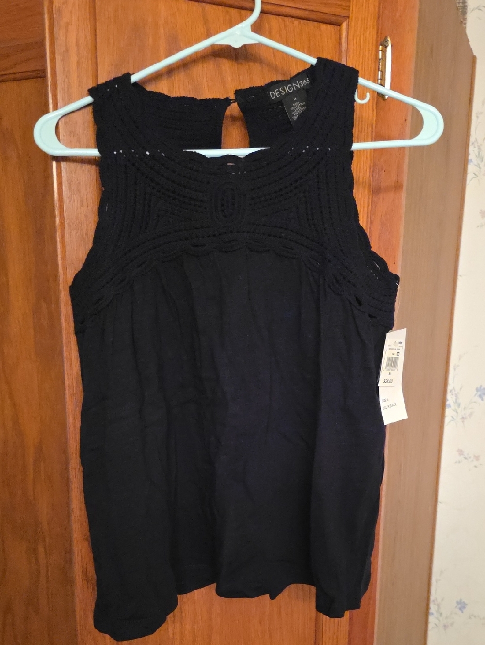 Design 365 Black Crochet Yoke Tank Top NWT
